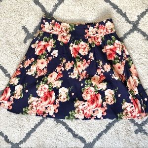 NWT❗️Forever 21 | Floral Print Skirt